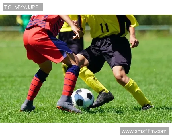 不畏困难突破极限的足球球星他们背后的坚持与奋斗故事