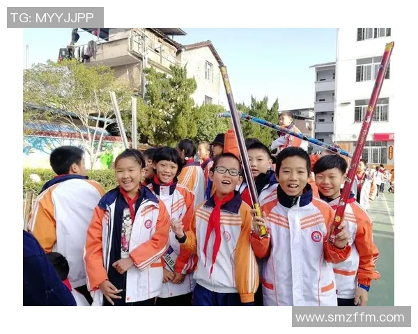 女粉丝视角下的足球球星热血逐梦与青春激情漫画物语